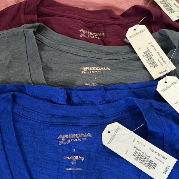 NWT 4 Arizona Jean Co V-Neck Short Sleeve Tees - Picture 3 of 4